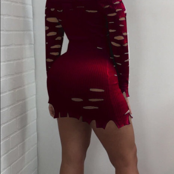 Elastic Cutout Dress Red - Picture 2 of 3